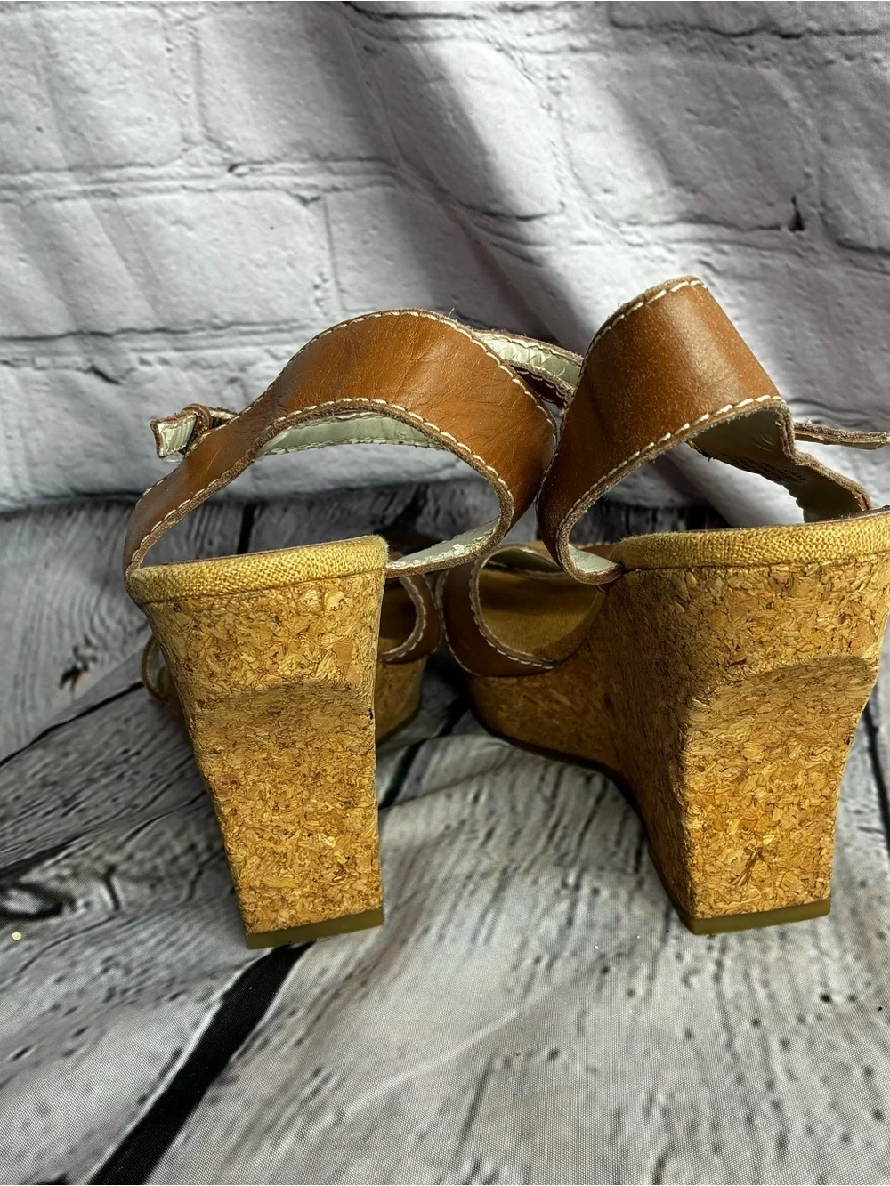 Apostrophe Tan Brown‎ Cork Wedge Sandals